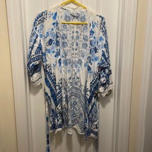 Blue & White Floral Robe